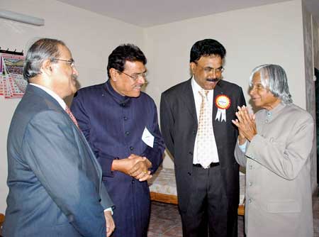 Albert D'Souza meeting late President APJ Abdul Kalam