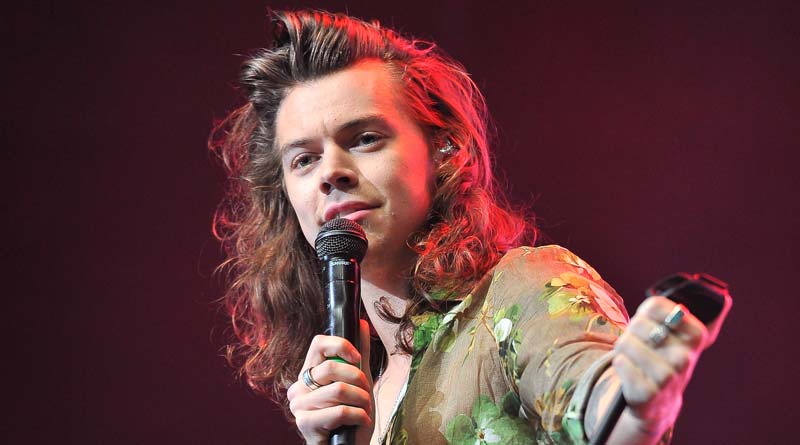 Harry Styles performing