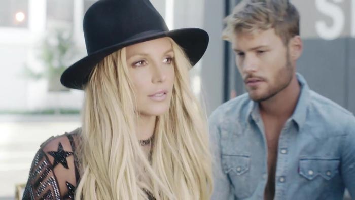Britney Spears Make Me video screenshot