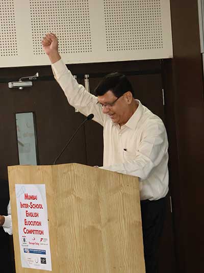Merwyn Sequeira, Director, RMG Plus (P) Ltd., gives the vote of thanks