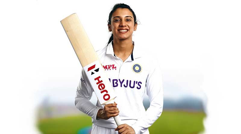 Smriti Mandhana holding a cricket bat