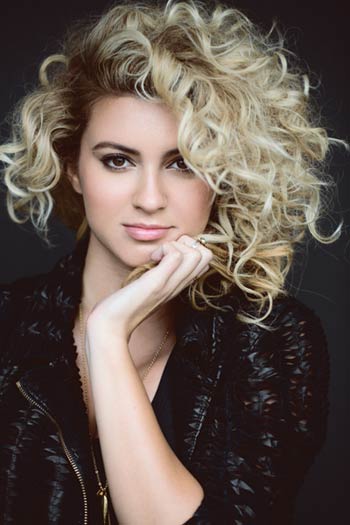 Tori Kelly