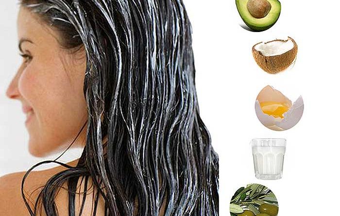 Woman using hair pack