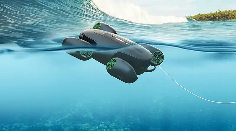 Ocean Eye underwater drone diving beneath the surface of the ocean